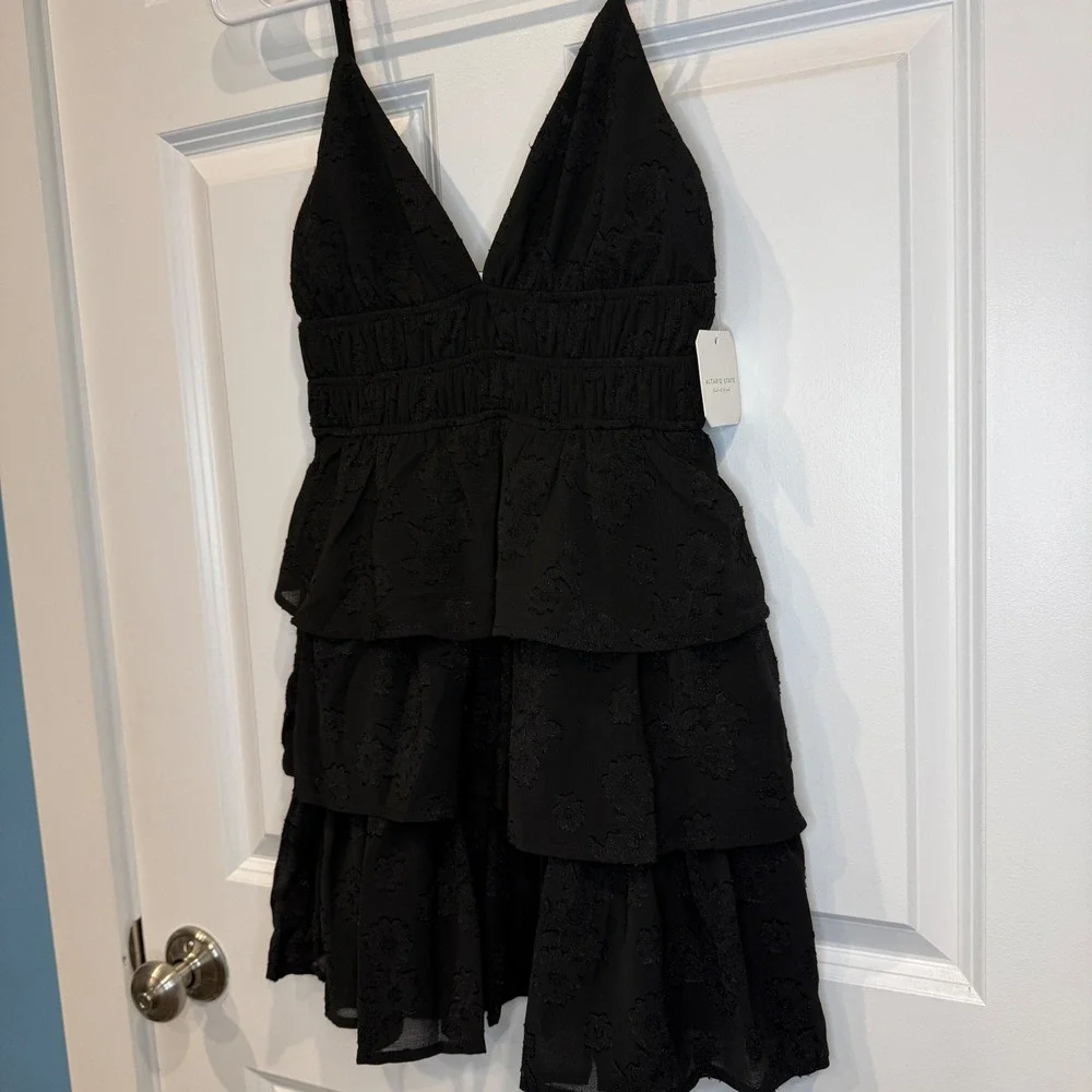 Altar'd State Black Floral Burnout Tiered Mini Dress Smocked Waist Size XS NWT - Picture 3 of 8